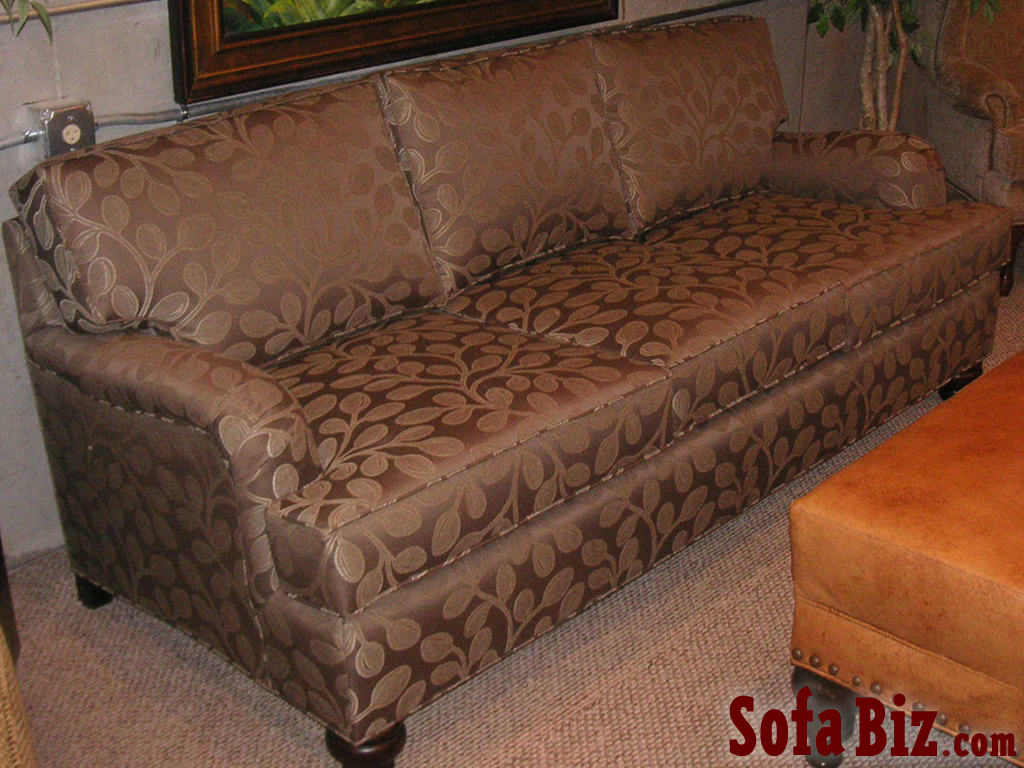 customsofasloveseats_0005_californiaarmsofa Sofa Biz